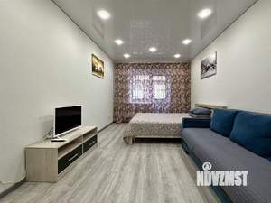 1-к квартира, посуточно, 42м2, 1/1 этаж