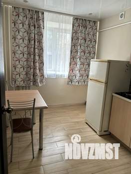 2-к квартира, посуточно, 38м2, 2/5 этаж