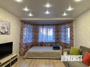 1-к квартира, посуточно, 40м2, 3/5 этаж