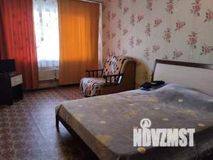 1-к квартира, посуточно, 32м2, 1/5 этаж