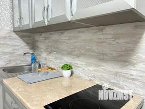 1-к квартира, посуточно, 42м2, 2/5 этаж