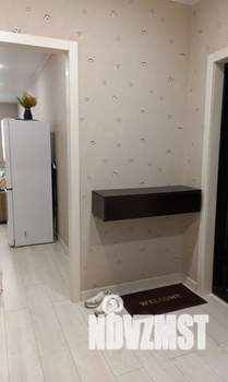 Студия квартира, посуточно, 35м2, 1/12 этаж