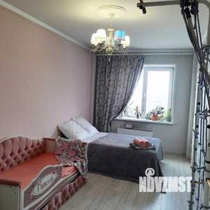 3-к квартира, посуточно, 80м2, 1/1 этаж