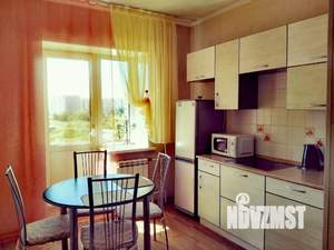 1-к квартира, посуточно, 44м2, 1/1 этаж