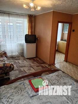 1-к квартира, посуточно, 29м2, 3/4 этаж