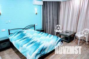 1-к квартира, посуточно, 37м2, 1/7 этаж