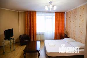 1-к квартира, посуточно, 51м2, 1/1 этаж