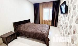 2-к квартира, посуточно, 47м2, 1/1 этаж