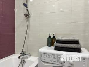 1-к квартира, посуточно, 42м2, 9/12 этаж