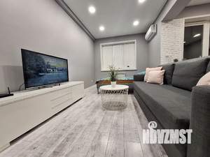 Студия квартира, посуточно, 40м2, 7/7 этаж