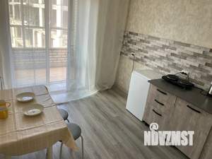 1-к квартира, посуточно, 41м2, 8/8 этаж