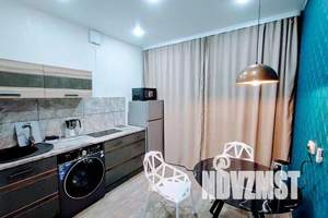 1-к квартира, посуточно, 37м2, 1/7 этаж