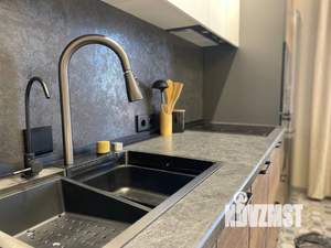 1-к квартира, посуточно, 47м2, 1/1 этаж