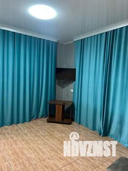 1-к квартира, посуточно, 35м2, 1/3 этаж