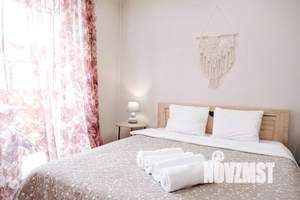 1-к квартира, посуточно, 42м2, 1/1 этаж