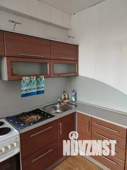 Студия квартира, посуточно, 38м2, 9/9 этаж