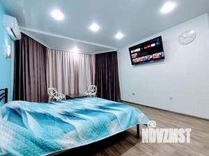 1-к квартира, посуточно, 37м2, 1/1 этаж