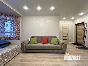 1-к квартира, посуточно, 42м2, 1/1 этаж