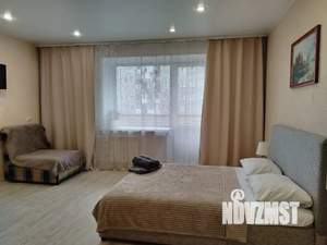 Студия квартира, посуточно, 36м2, 4/9 этаж