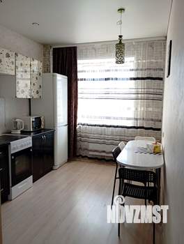 1-к квартира, посуточно, 40м2, 8/9 этаж