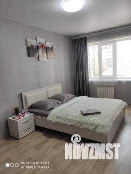 1-к квартира, посуточно, 38м2, 3/17 этаж