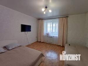 1-к квартира, посуточно, 40м2, 1/5 этаж