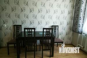 3-к квартира, посуточно, 98м2, 1/1 этаж