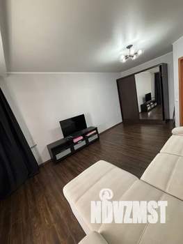 1-к квартира, посуточно, 42м2, 5/5 этаж