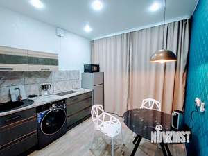 1-к квартира, посуточно, 37м2, 1/1 этаж