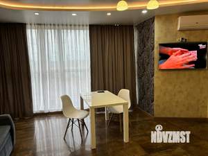 1-к квартира, посуточно, 42м2, 1/1 этаж