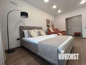 1-к квартира, посуточно, 47м2, 1/1 этаж