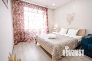 1-к квартира, посуточно, 42м2, 1/1 этаж