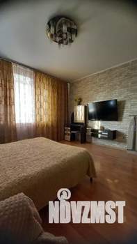 1-к квартира, посуточно, 56м2, 4/16 этаж