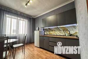 1-к квартира, посуточно, 42м2, 8/9 этаж