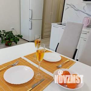 Студия квартира, посуточно, 25м2, 1/7 этаж