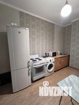 1-к квартира, посуточно, 44м2, 2/9 этаж