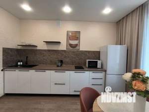 1-к квартира, посуточно, 47м2, 1/1 этаж