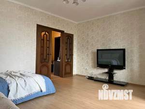 1-к квартира, посуточно, 35м2, 1/1 этаж