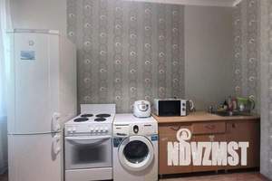 1-к квартира, посуточно, 44м2, 8/9 этаж