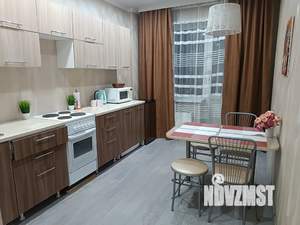 1-к квартира, посуточно, 40м2, 10/12 этаж