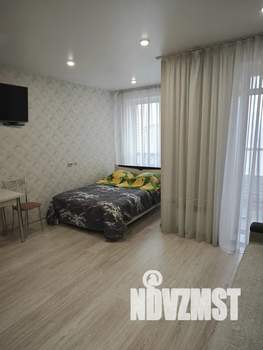 Студия квартира, посуточно, 39м2, 8/9 этаж