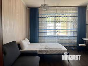 Студия квартира, посуточно, 28м2, 1/9 этаж