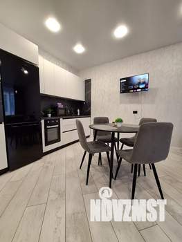 Студия квартира, посуточно, 34м2, 2/9 этаж