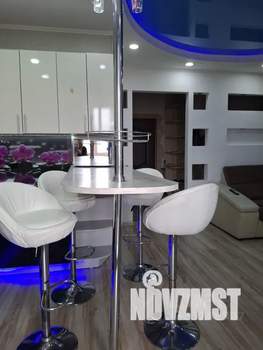 2-к квартира, посуточно, 70м2, 13/16 этаж