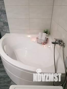 Студия квартира, посуточно, 39м2, 10/12 этаж