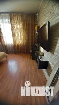 1-к квартира, посуточно, 56м2, 4/16 этаж