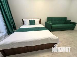 1-к квартира, посуточно, 40м2, 1/5 этаж