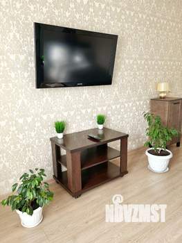 1-к квартира, посуточно, 38м2, 5/10 этаж