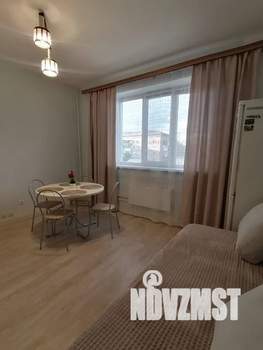 1-к квартира, посуточно, 65м2, 3/9 этаж