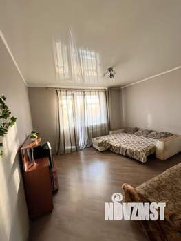 1-к квартира, посуточно, 35м2, 2/10 этаж